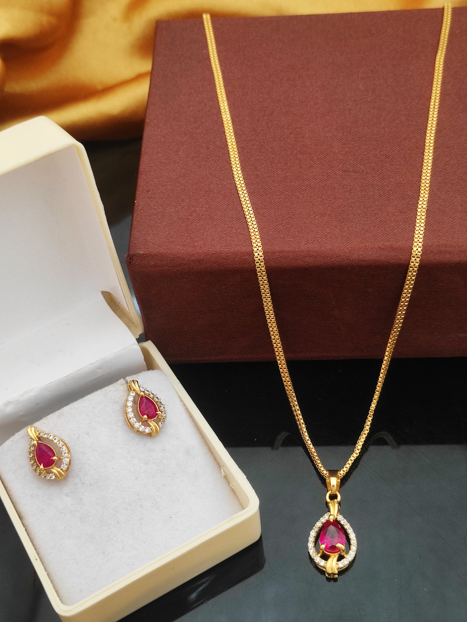 premium A.D stud MICRO GOLD