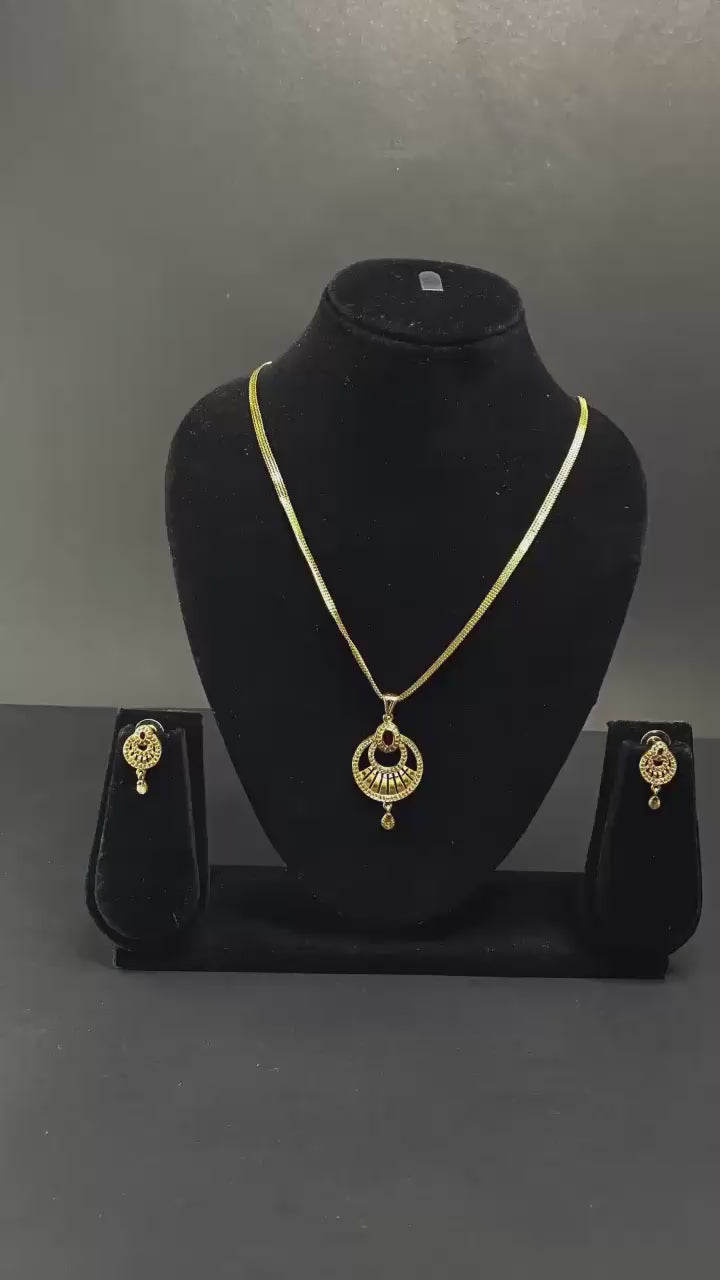 gold plated pendant set