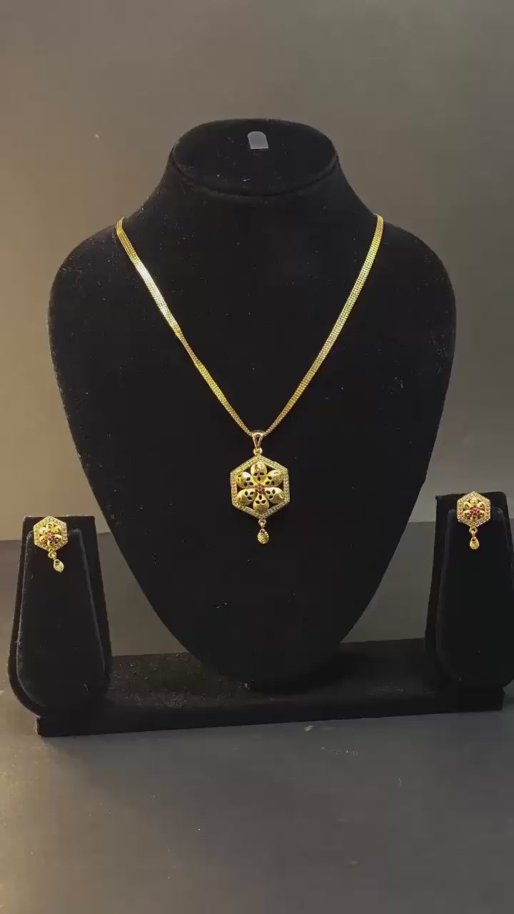 elegant gold plated pendant set
