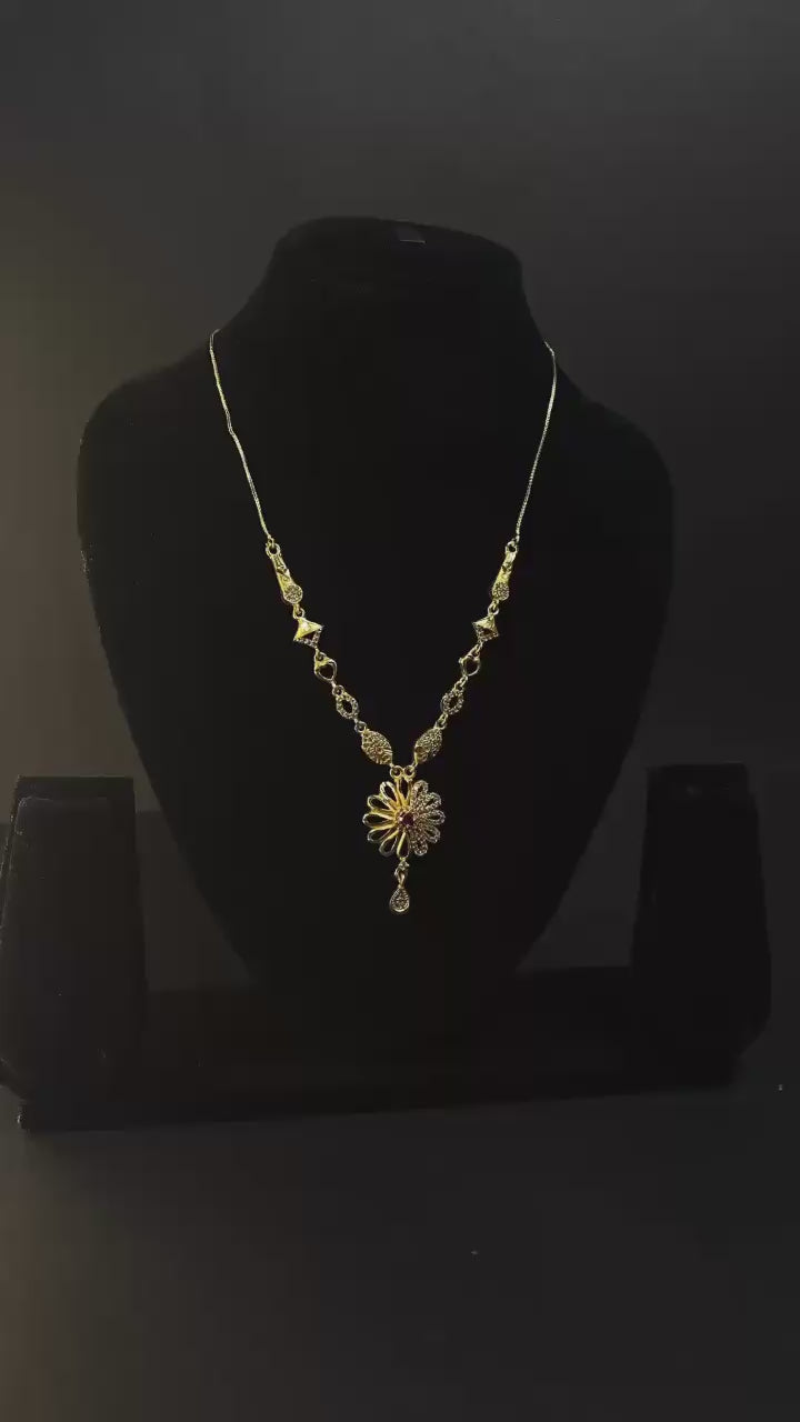 gold plated  flower necklace